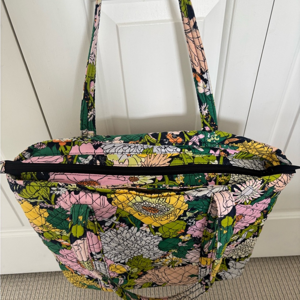Vera Bradley Bloom Boom Tote Bag – Quilted Cotton Shoulder Tote - Picture 6 of 7